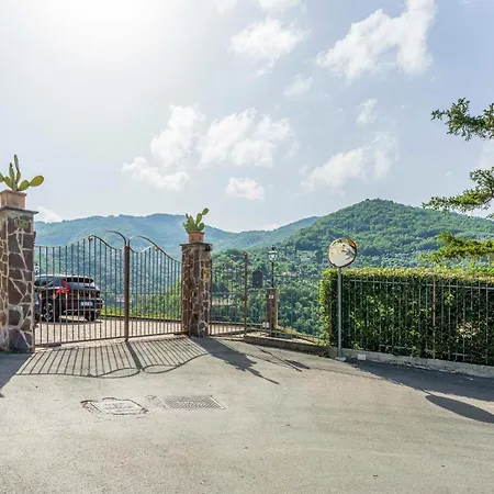 Belvedere, House With Pool- Recco, Liguria