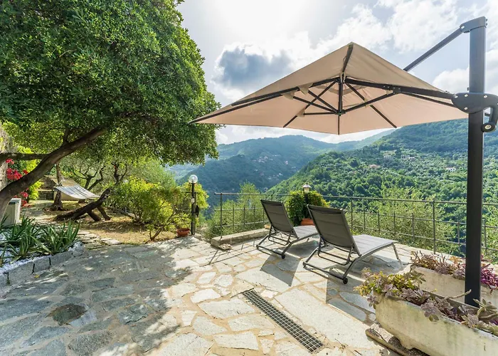 Διαμέρισμα Belvedere, House With Pool- Recco, Liguria *