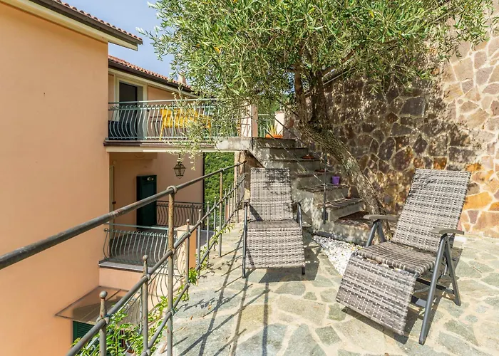 Belvedere, House With Pool- Recco, Liguria